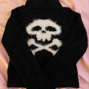 Adorable skull turtleneck